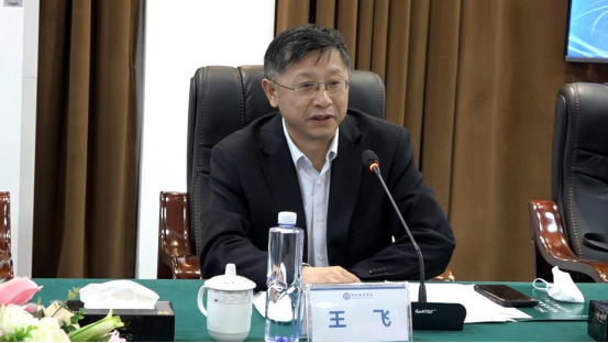 http://www.mycc.edu.cn/__local/E/B1/2E/85C75F330E11D168EC5EF72A5A2_4D8EC234_A8DC5.png