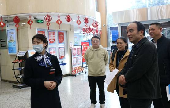 https://pjb.mycc.edu.cn/__local/6/E6/FE/3CCF01F89F65BD1E50D86E2FF57_36A11F09_1584D.png